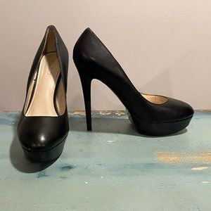 Sexy Aldo Black Leather Platform Pumps